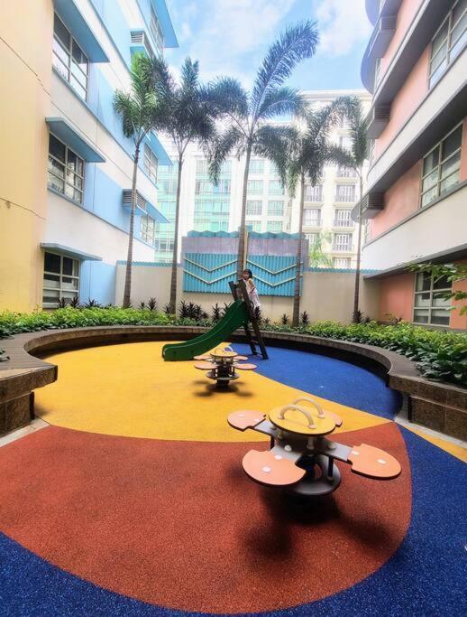 Apartamento House Of B&Y At 101 Newport Across Naia T3 Manila Exterior foto